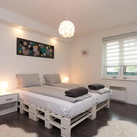 Amra Apartment Visoko